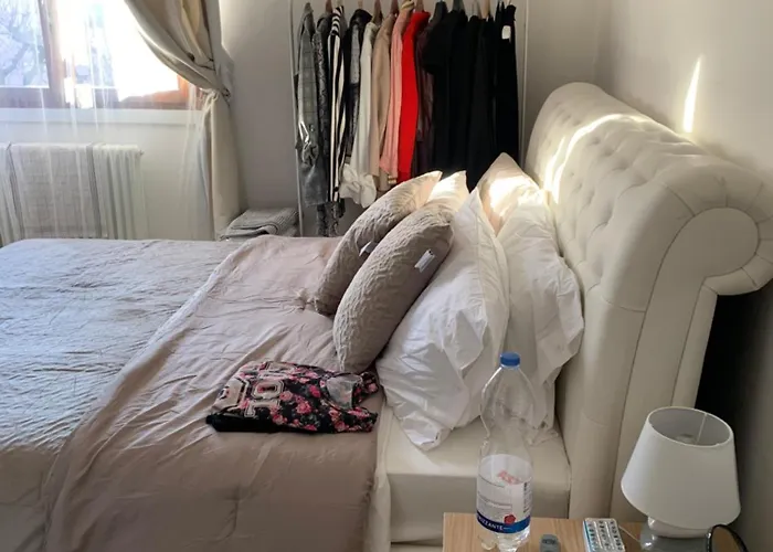 לינה וארוחת בוקר In Town San Lorenzo (Modena)